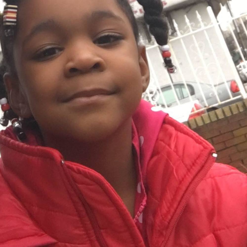 Meet your Posher, Nicholas